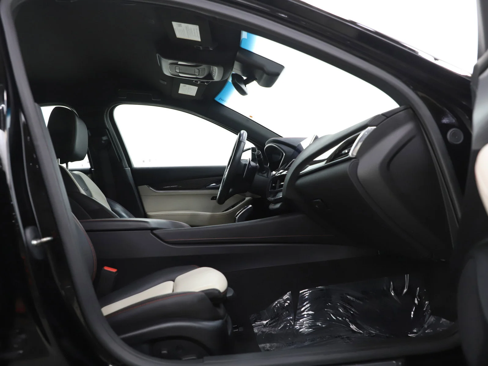 Used 2020 Black Raven Cadillac 4dr Sdn V-Series image 12