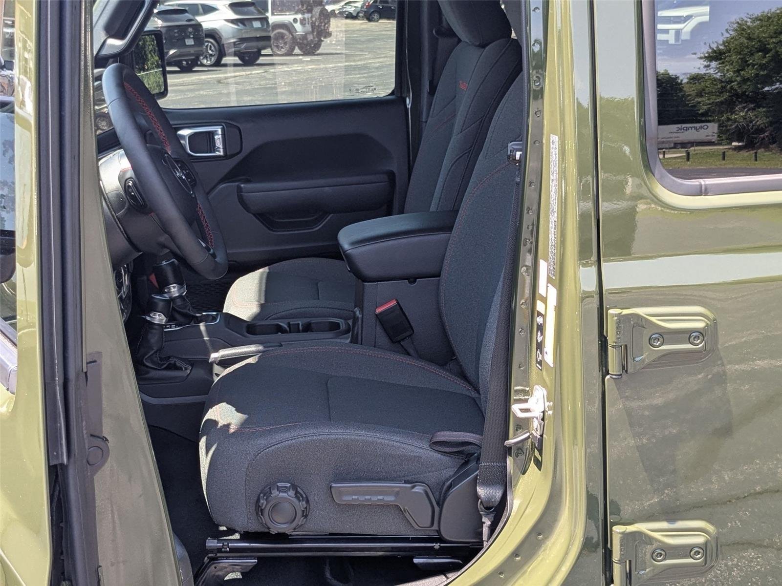 Used 2024 Sarge Green Clearcoat Jeep Rubicon image 13