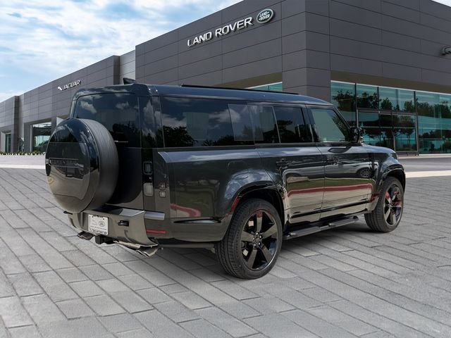 New 2026 Carpathian Grey Land Rover V8 image 5
