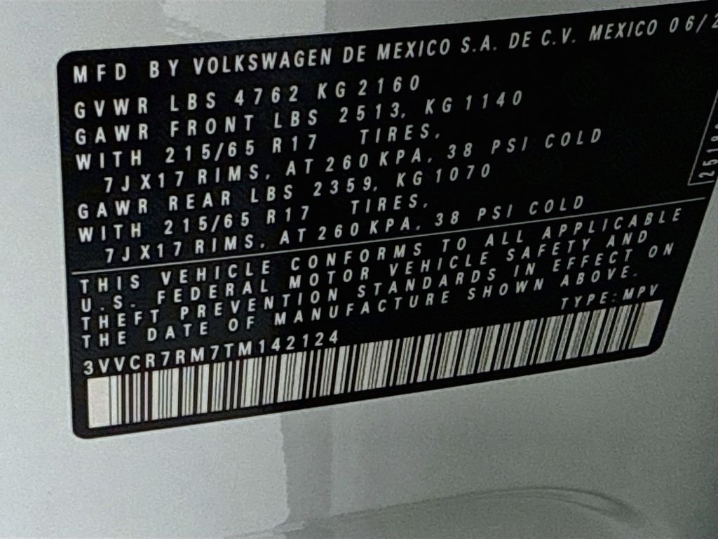 New 2026 Pure White Volkswagen S image 33
