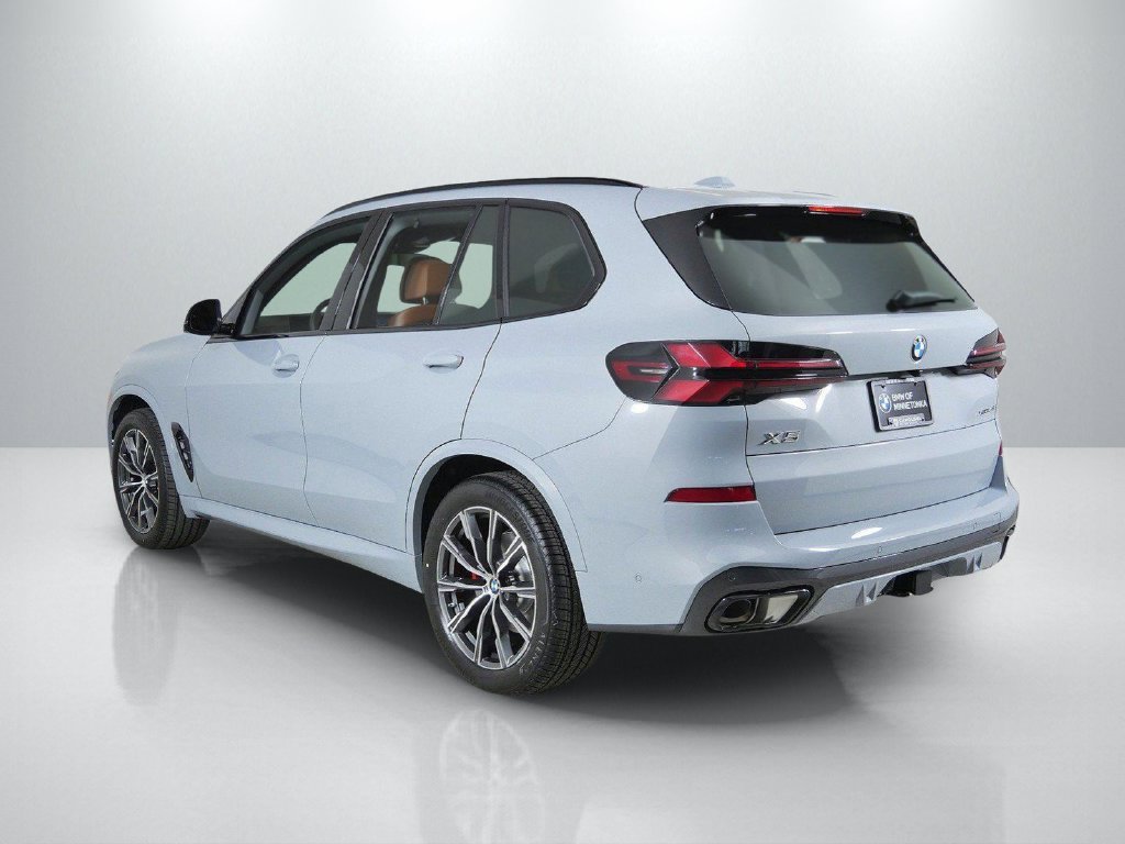 Used 2026 Brooklyn Grey Metallic BMW xDrive40i image 15