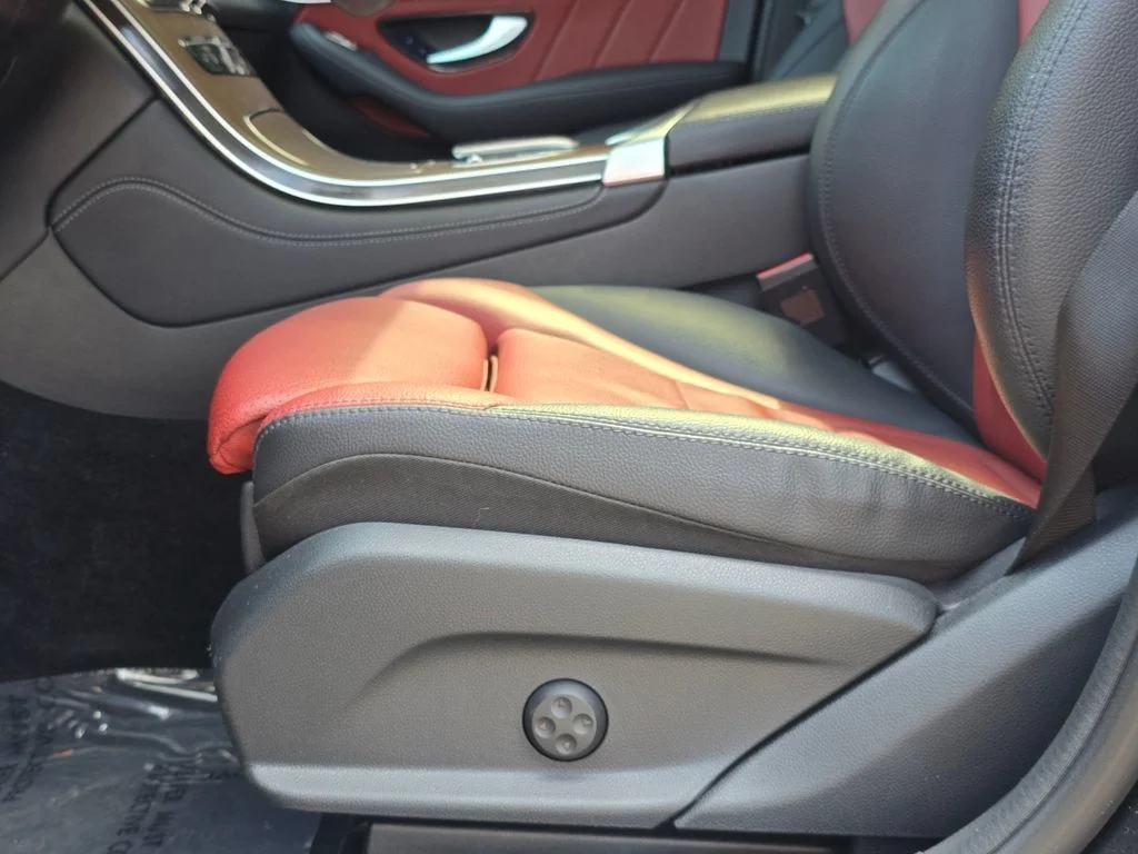 2020 Mercedes-Benz GLC Coupe GLC300 - Photo 33