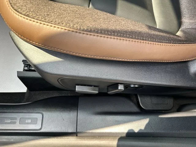 Used 2025 Black Ford Outer Banks image 15