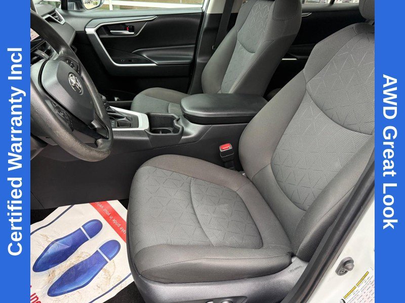 Used 2023 Ice Toyota XLE image 16