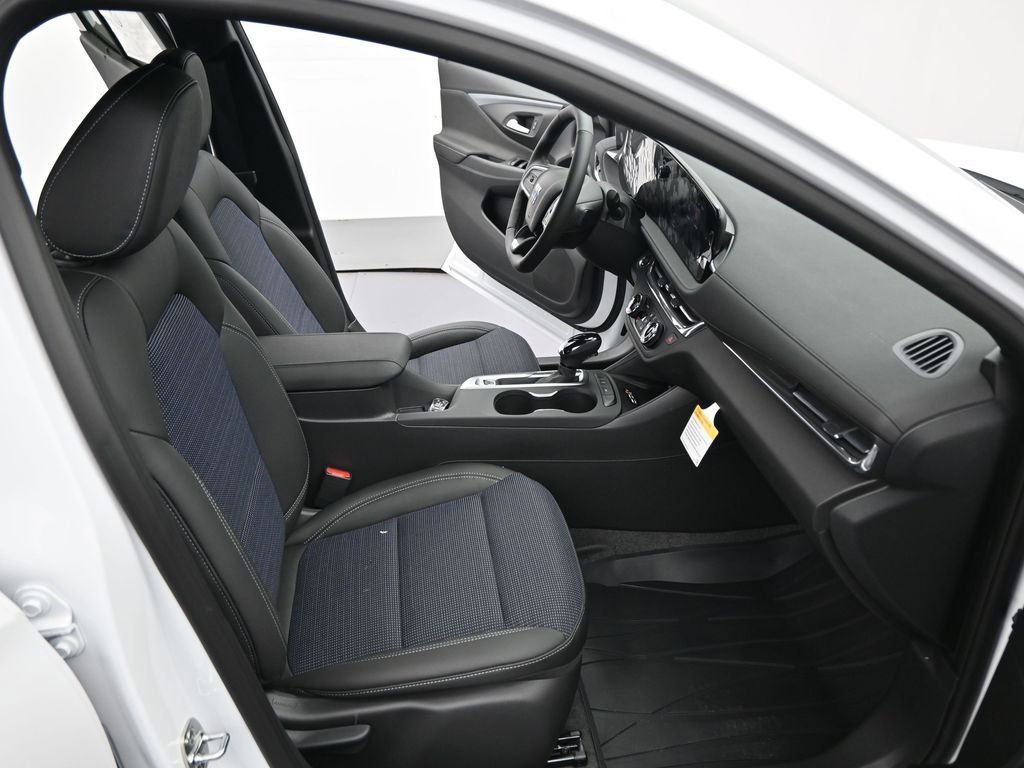 2026 Buick Envista Preferred - Photo 39