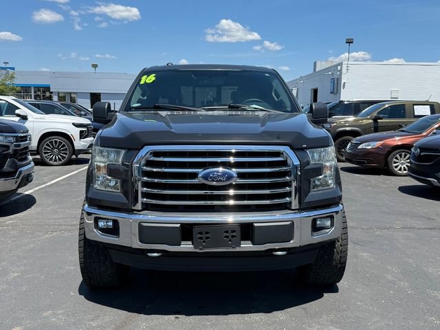 Used 2016 Gray Ford XLT image 2