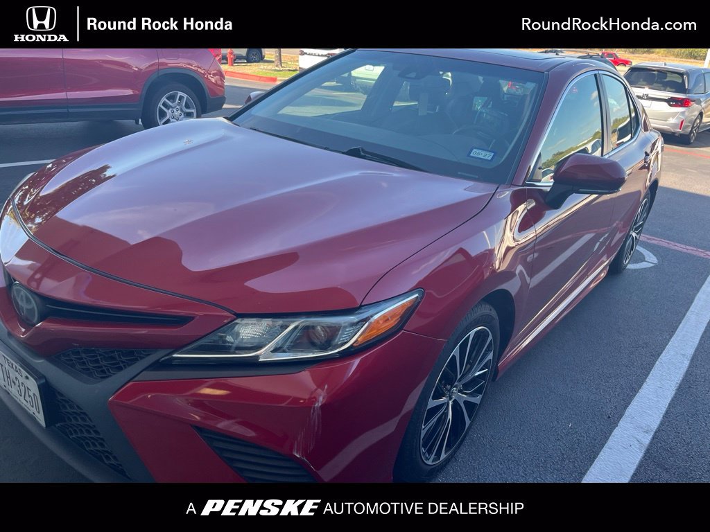 2019 Toyota Camry SE