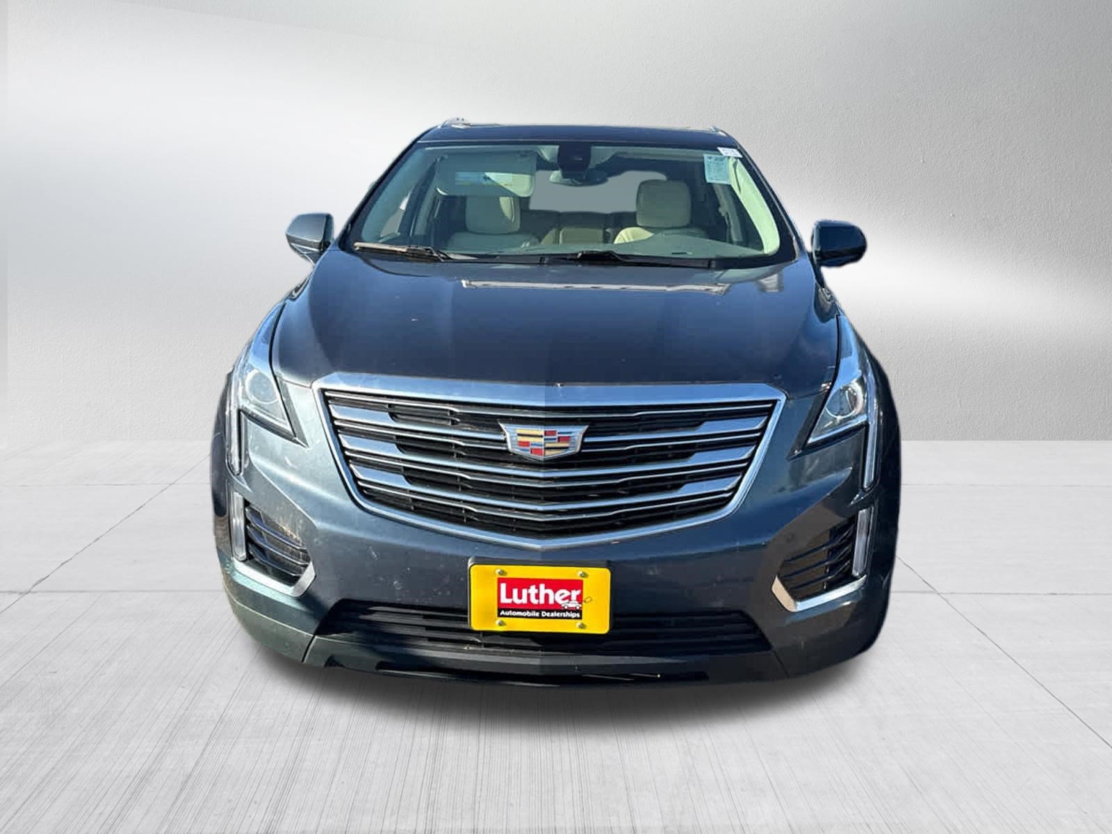 Certified 2019 Cadillac XT5 Luxury with VIN 1GYKNDRS2KZ187000 for sale in Brooklyn Center, MN