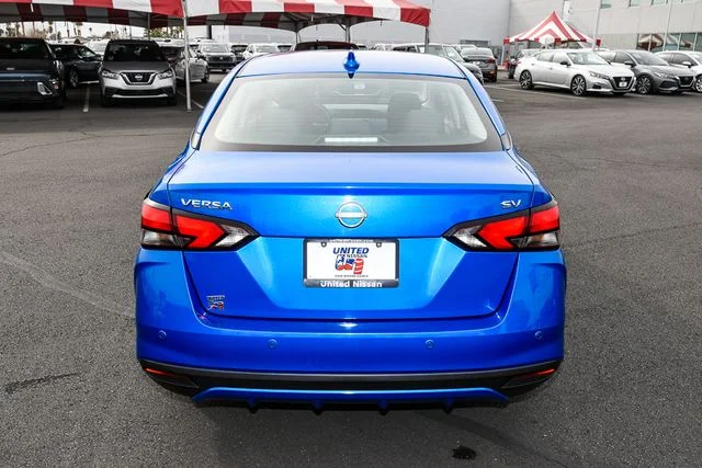 Used 2024 Blue Nissan 1.6 SV image 6