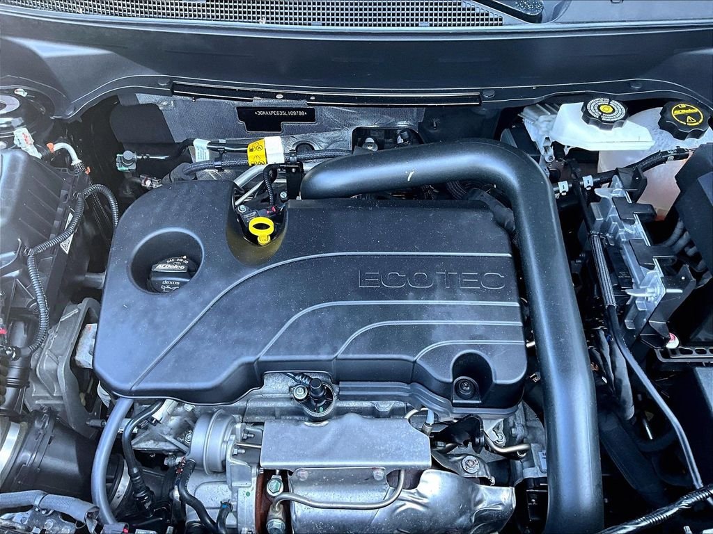 Used 2025 Black Chevrolet LT image 32