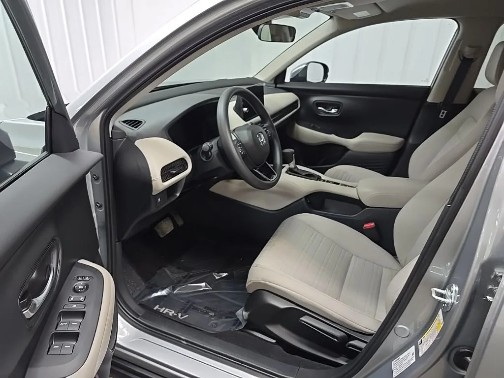 2026 Honda HR-V LX - Photo 28