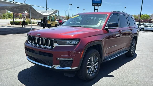 Used 2021 Red Jeep Limited 4x4 image 7