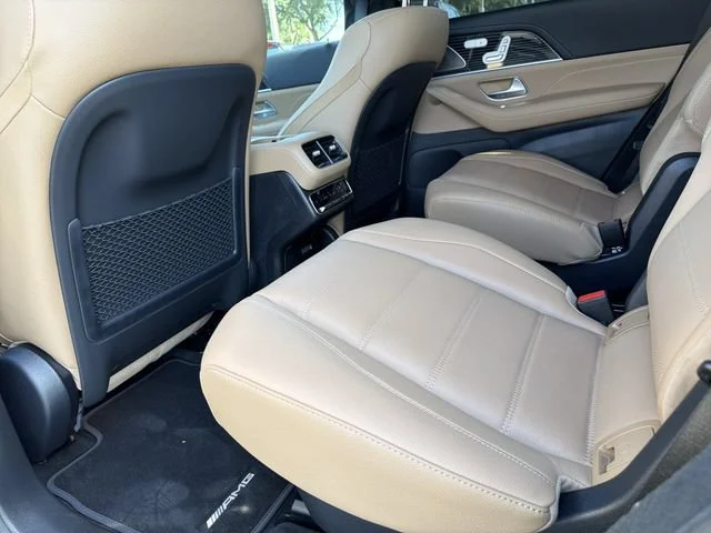 Used 2026 Blue Mercedes-Benz 4MATIC® image 16