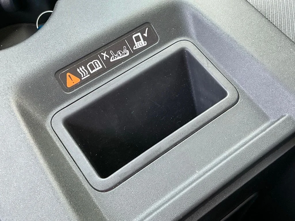 Used 2025  Honda EX image 40