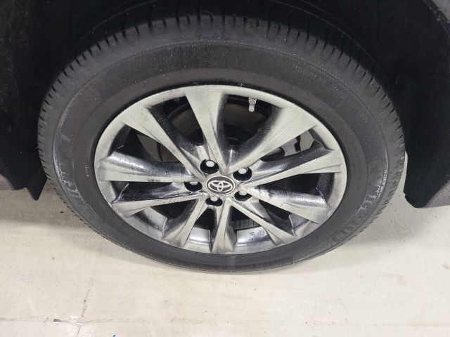 Used 2016 Classic Silver Metallic Toyota Limited image 41