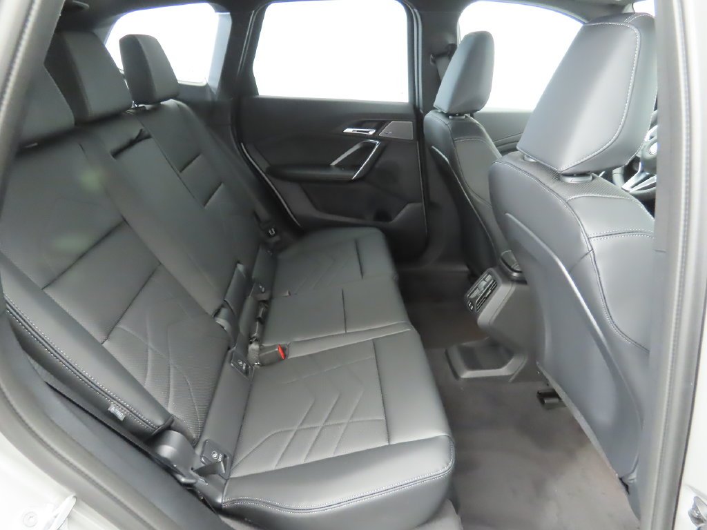 Certified Used 2026 Silver Metallic BMW xDrive28i image 23