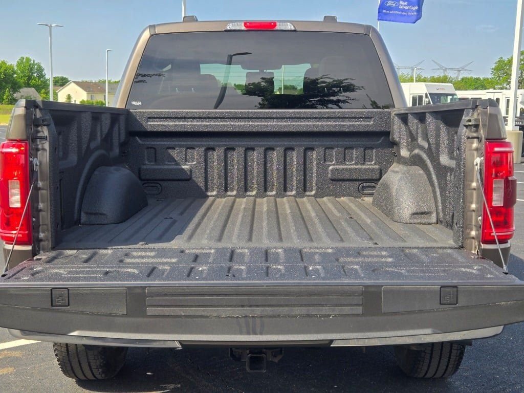 Certified Used 2023 Stone Gray Metallic Ford XLT image 14