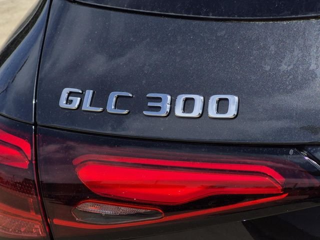 New 2026 Graphite Grey Metallic Mercedes-Benz GLC 300 image 11