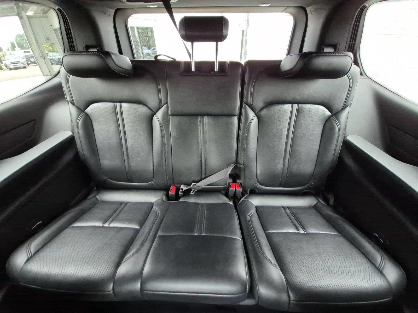 Used 2024 Velvet Red Pearlcoat Jeep Series II image 33