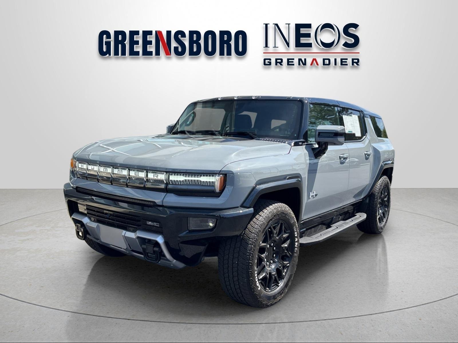 2025 GMC Hummer EV 2X SUV's photo