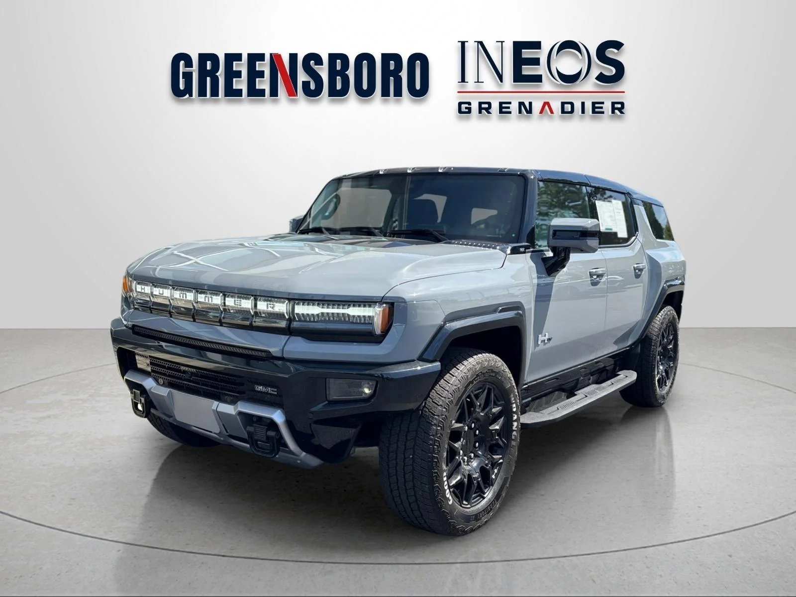 2025 GMC Hummer EV 2X SUV's photo