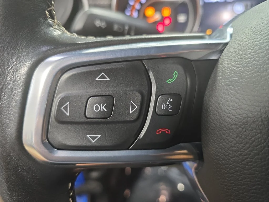 Certified Used 2022 Blue Jeep Unlimited Sahara image 18