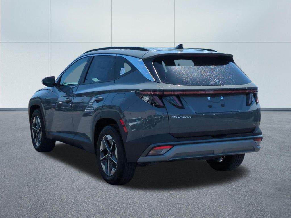 New 2026 Gray Hyundai SEL Premium FWD image 4