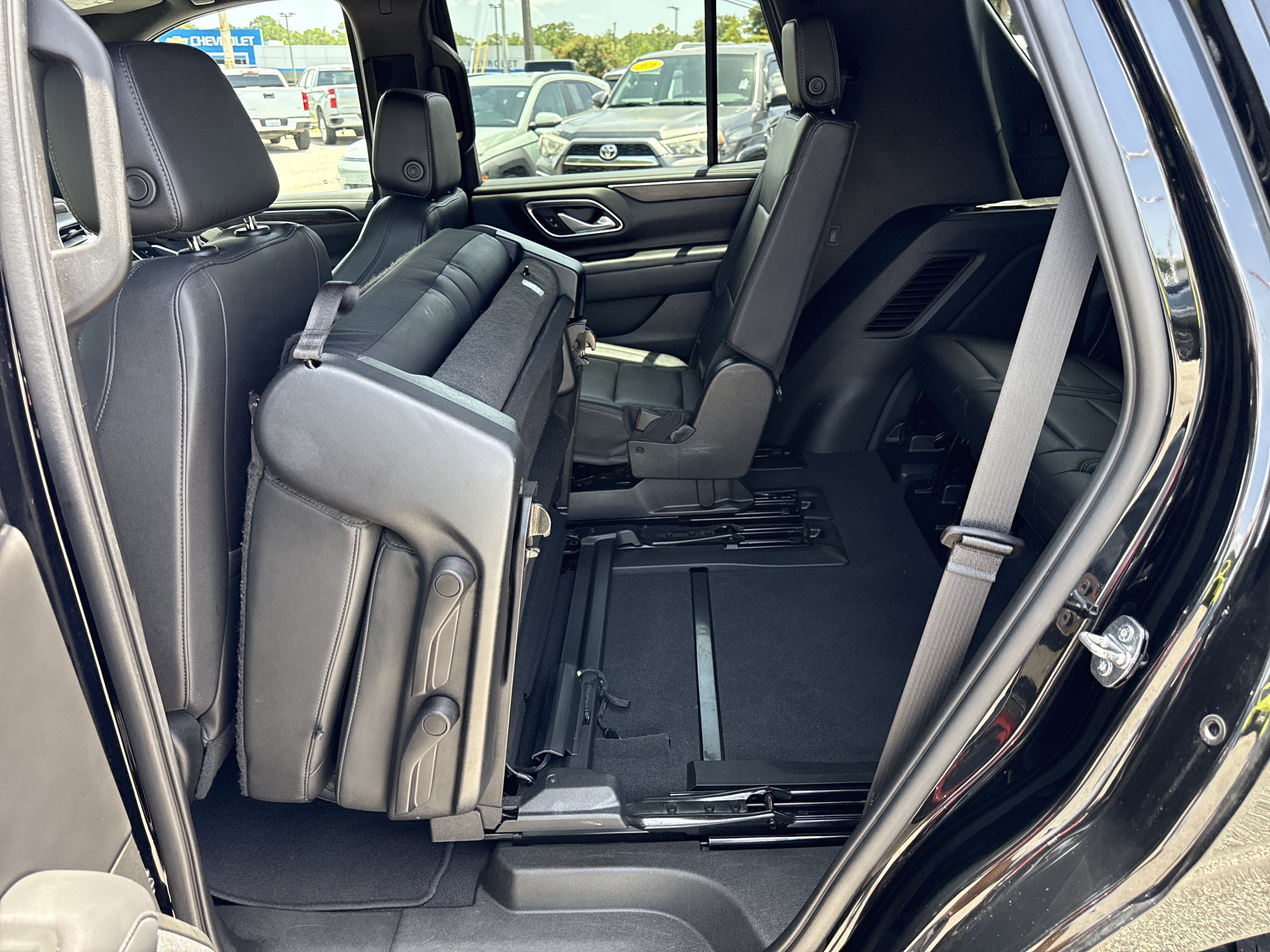 2022 Chevrolet Tahoe Z71 - Photo 15