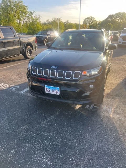 2022 Jeep Compass Latitude Lux 4X4's photo