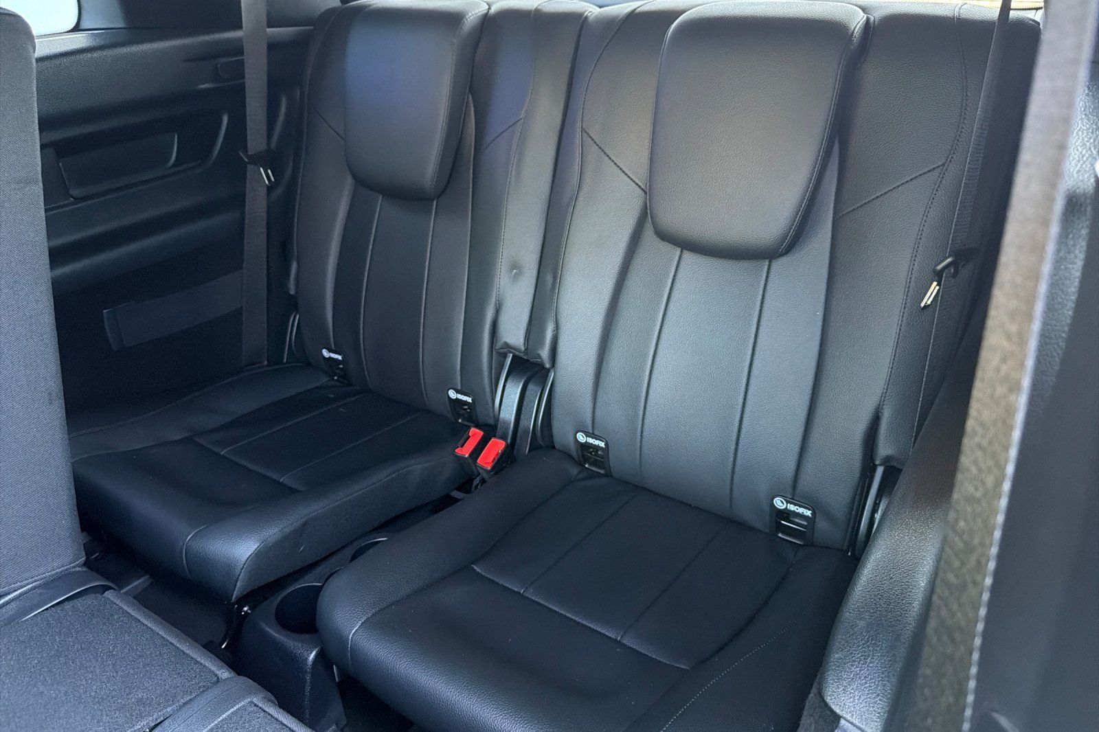 Used 2021 Gray Mercedes-Benz GLB 250 image 38