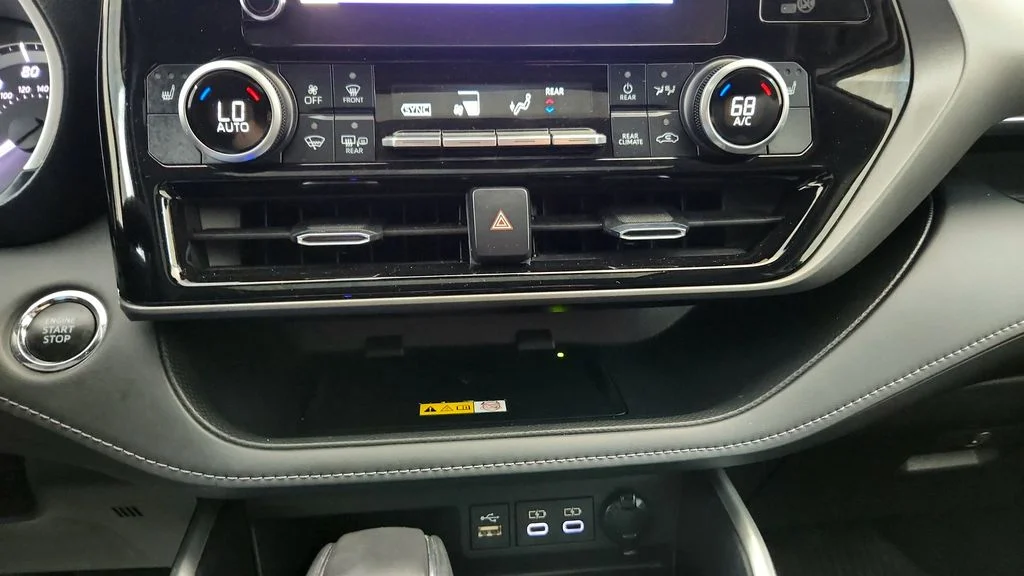 Used 2023 Silver Toyota XLE image 32