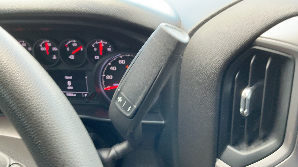 Used 2022 Blue Chevrolet Custom image 15