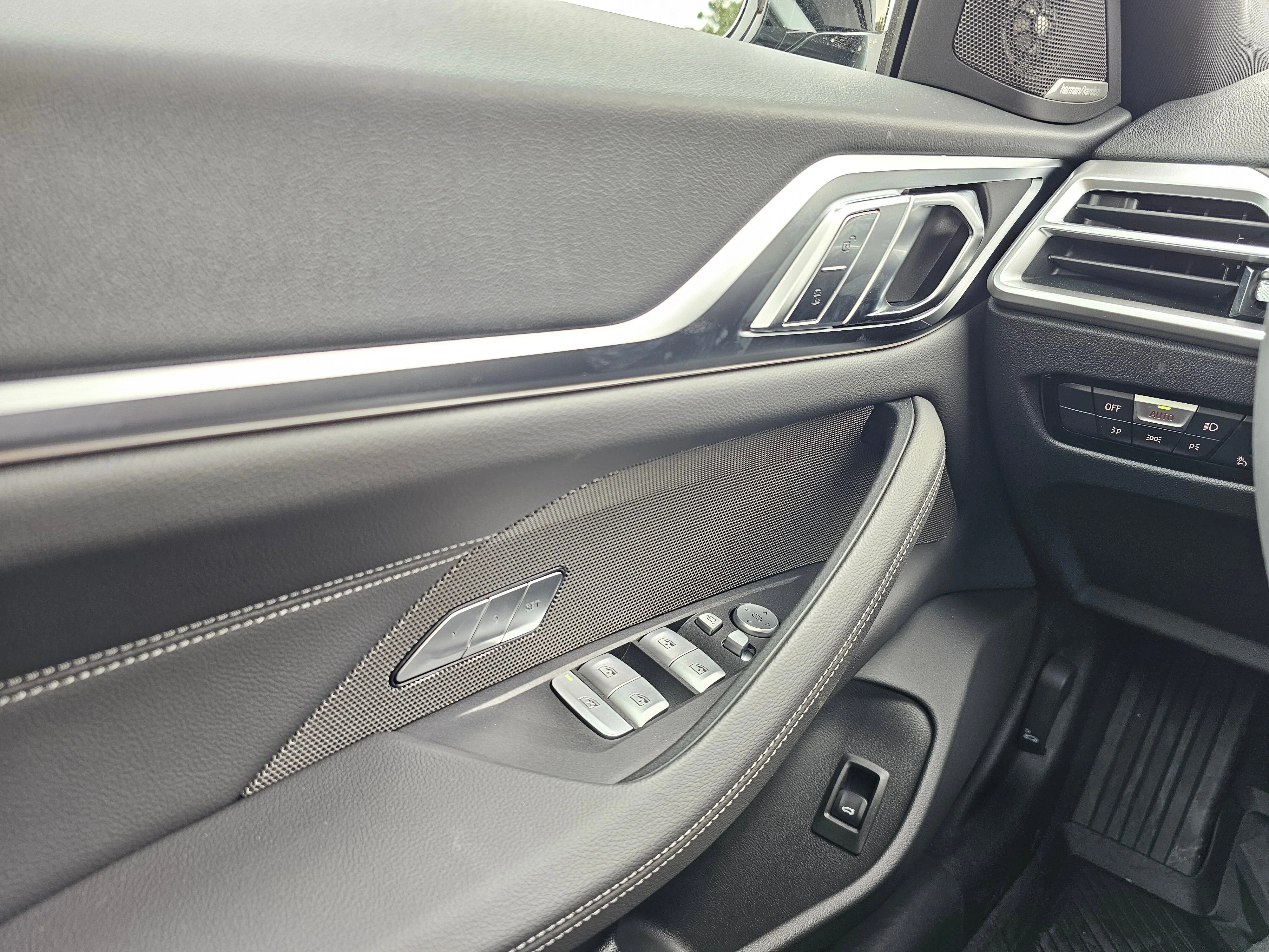 2026 BMW 4 Series 430i - Photo 28