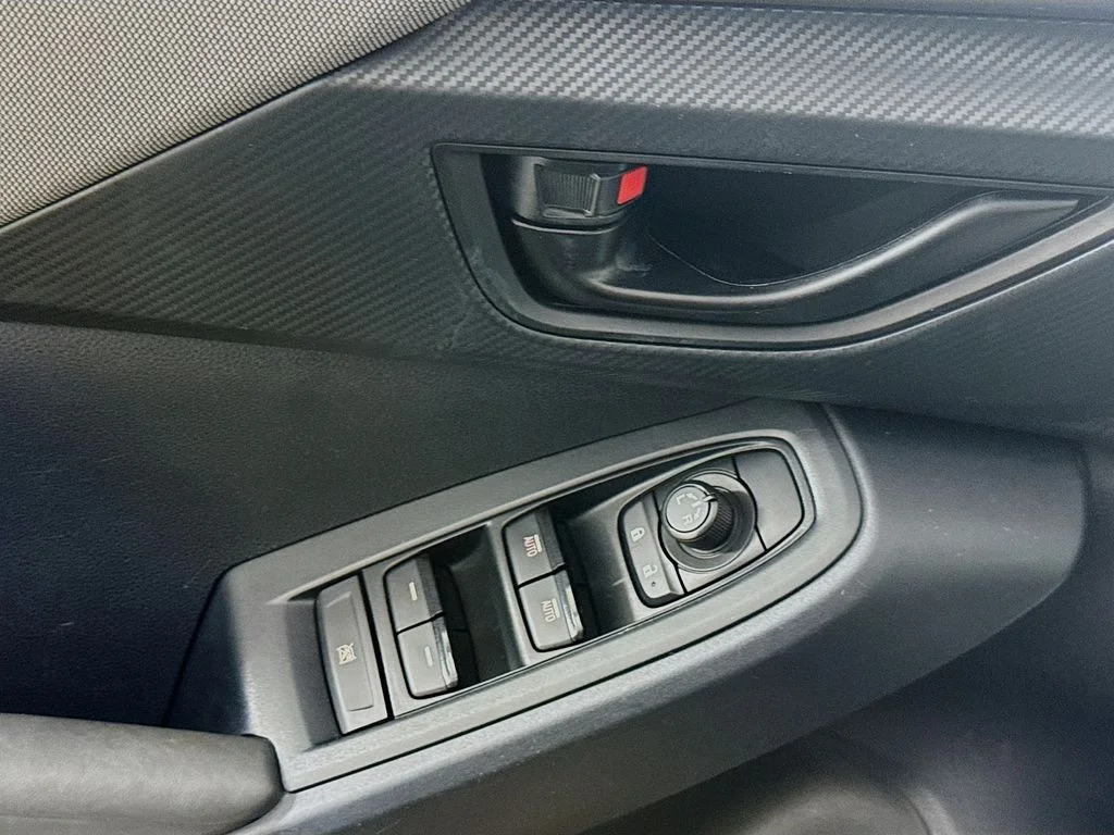 Used 2024 Gray Subaru Base image 20