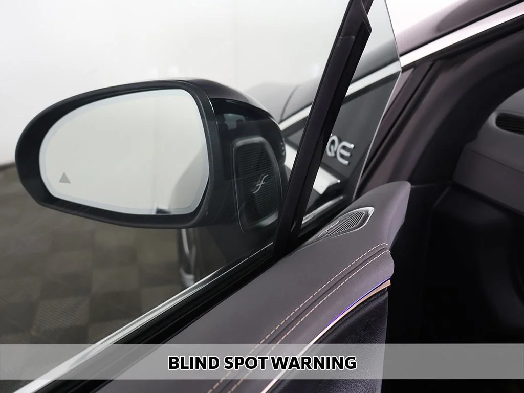 Used 2023 Black Mercedes-Benz 500 Sedan image 7