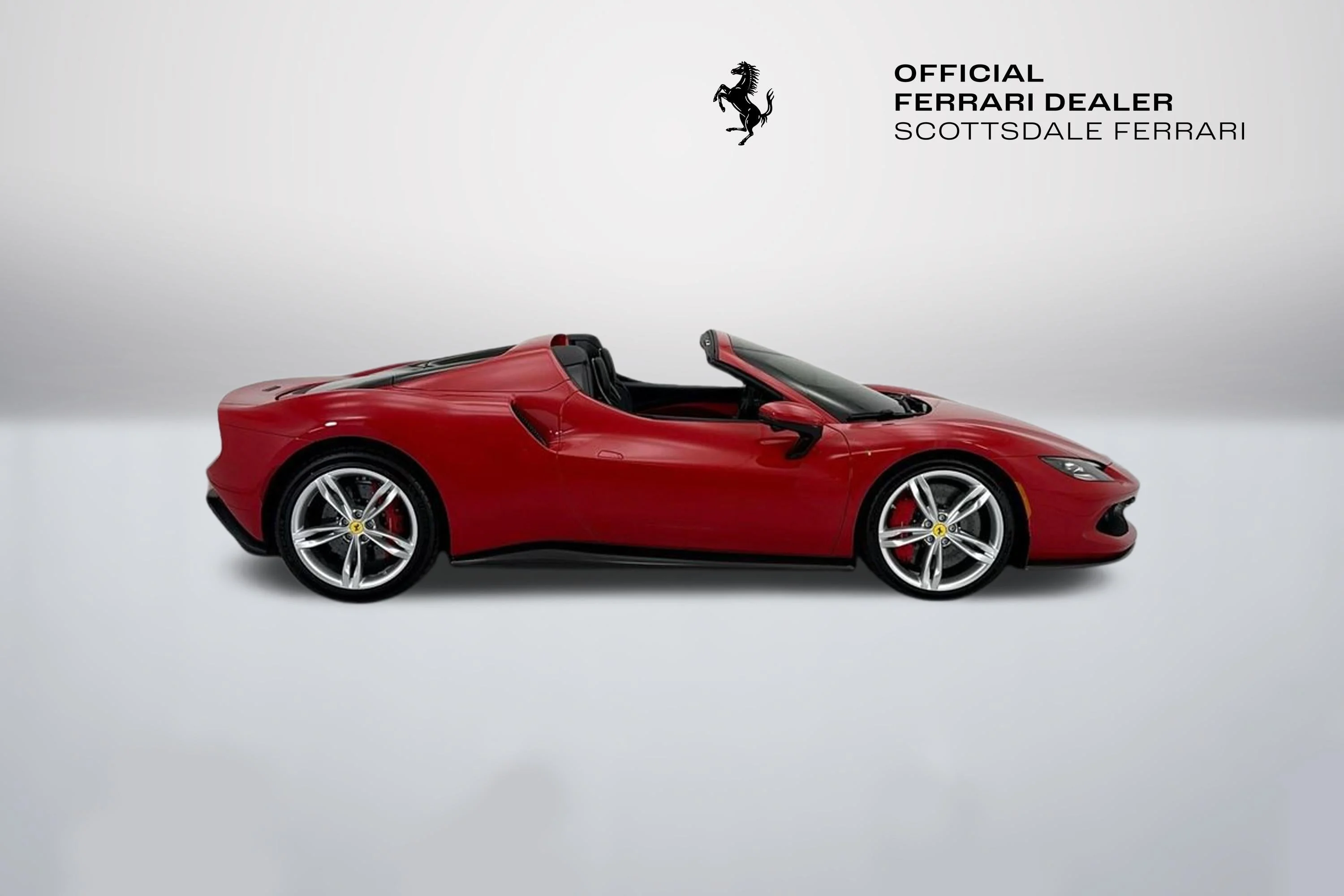 Used 2023 Rosso Corsa Metallizzato Ferrari  image 4