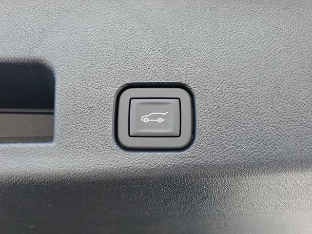 2025 Chevrolet Traverse LT - Photo 8