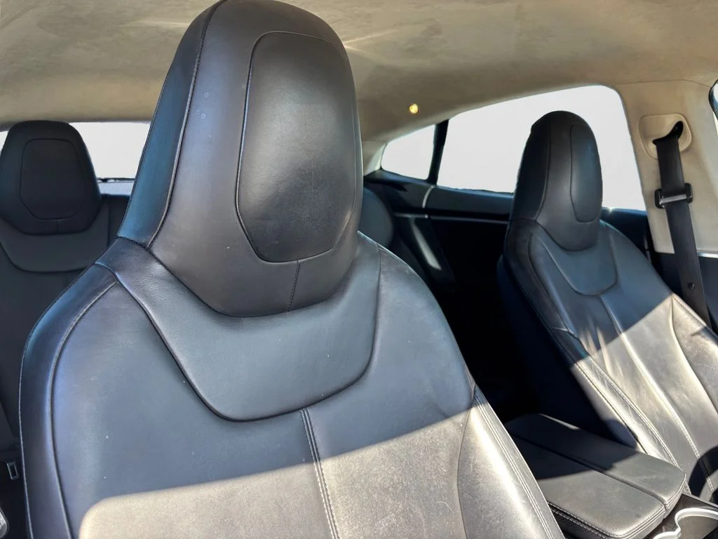 Used 2015 Gray Tesla 70D image 43