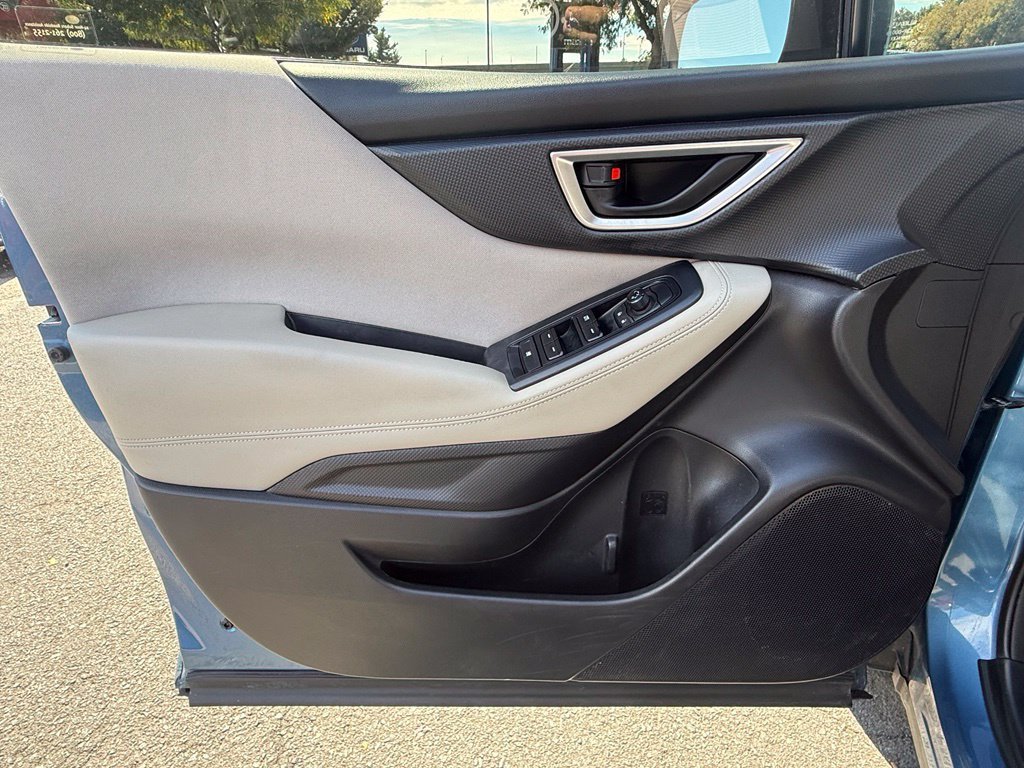 Used 2019 Horizon Blue Pearl Subaru Base image 20