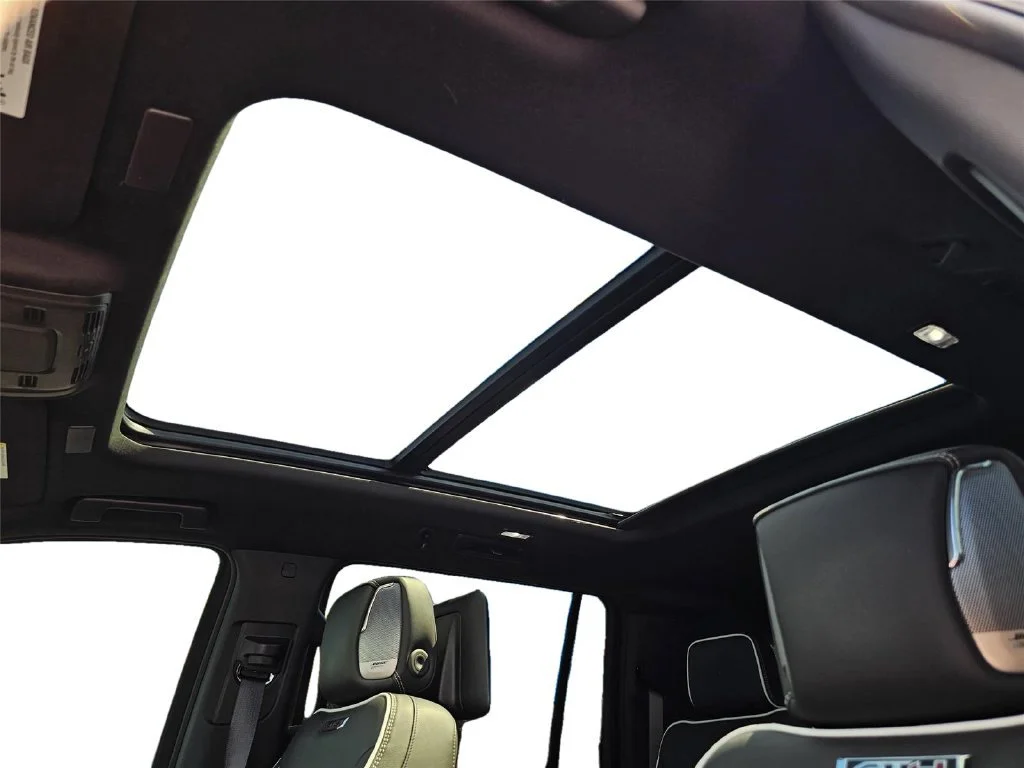 Used 2025 Onyx Black GMC AT4 Ultimate image 21
