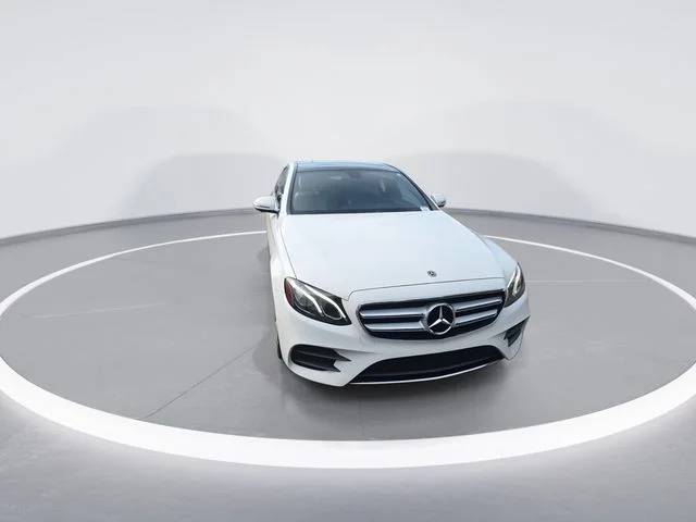 Used 2019  Mercedes-Benz E 300 image 3