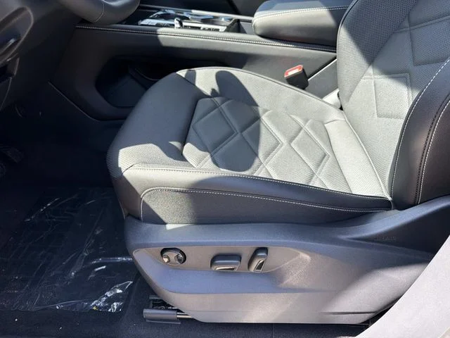 New 2026 Gray Volkswagen 2.0T SE w/Technology image 15