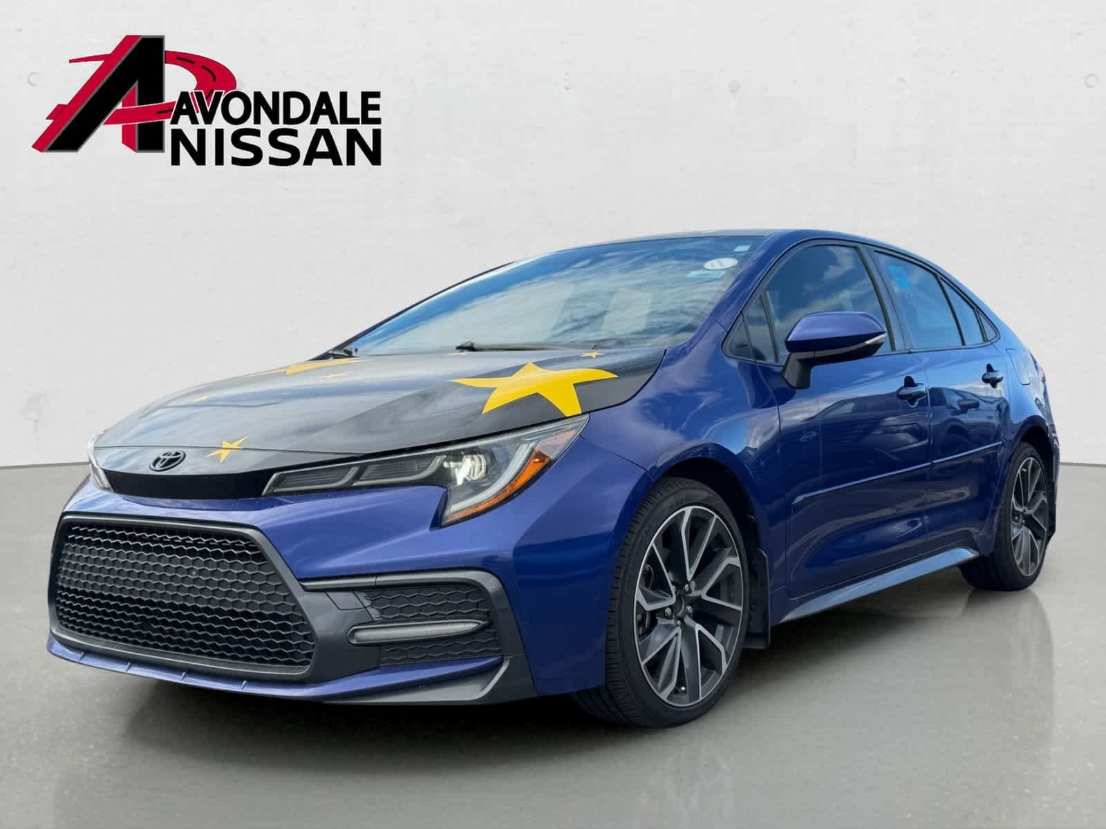 Used 2022 Blue Crush Metallic Toyota SE image 2