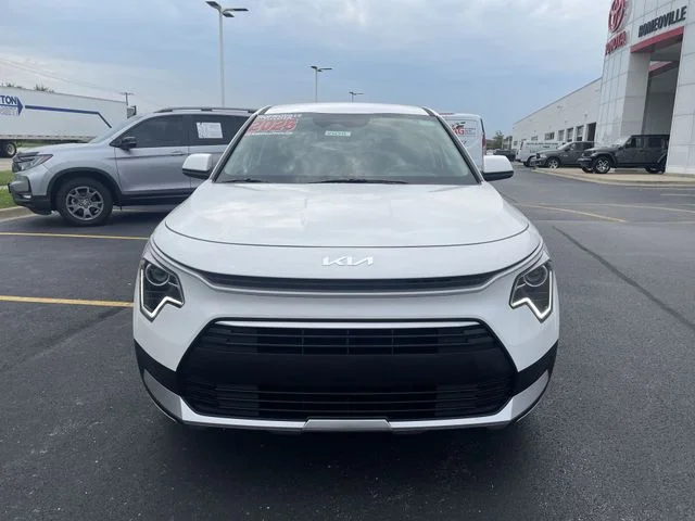 2026 Kia Niro LX - Photo 11