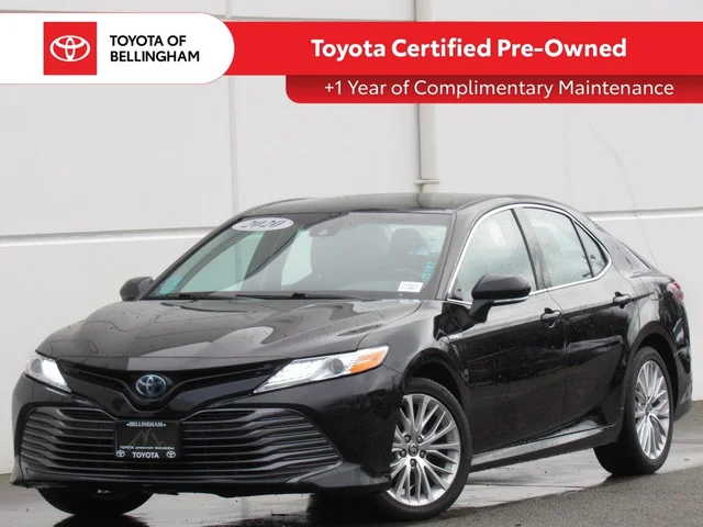 2020 Toyota Camry Hybrid XLE