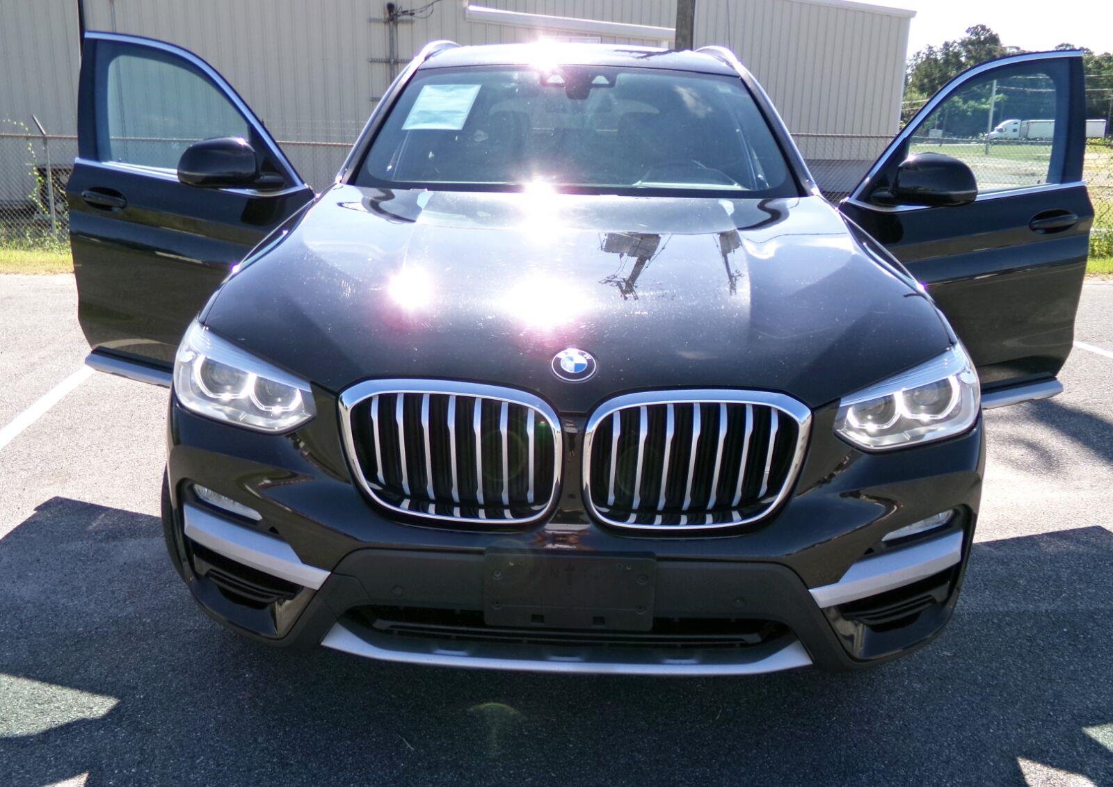 Used 2019 Jet Black BMW xDrive30i image 7