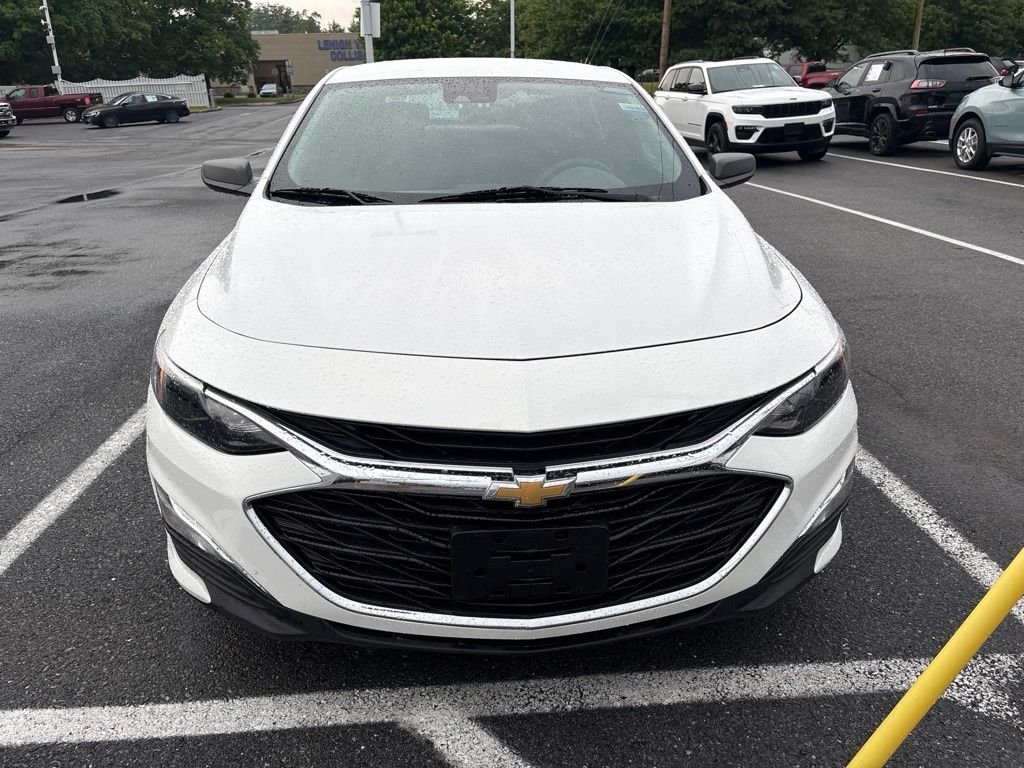 Used 2023 White Chevrolet LS image 2