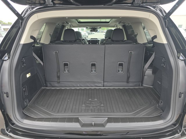 New 2026 CRYSTAL BLACK SILICA Subaru Limited Bronze Edition 7-Passenger image 17