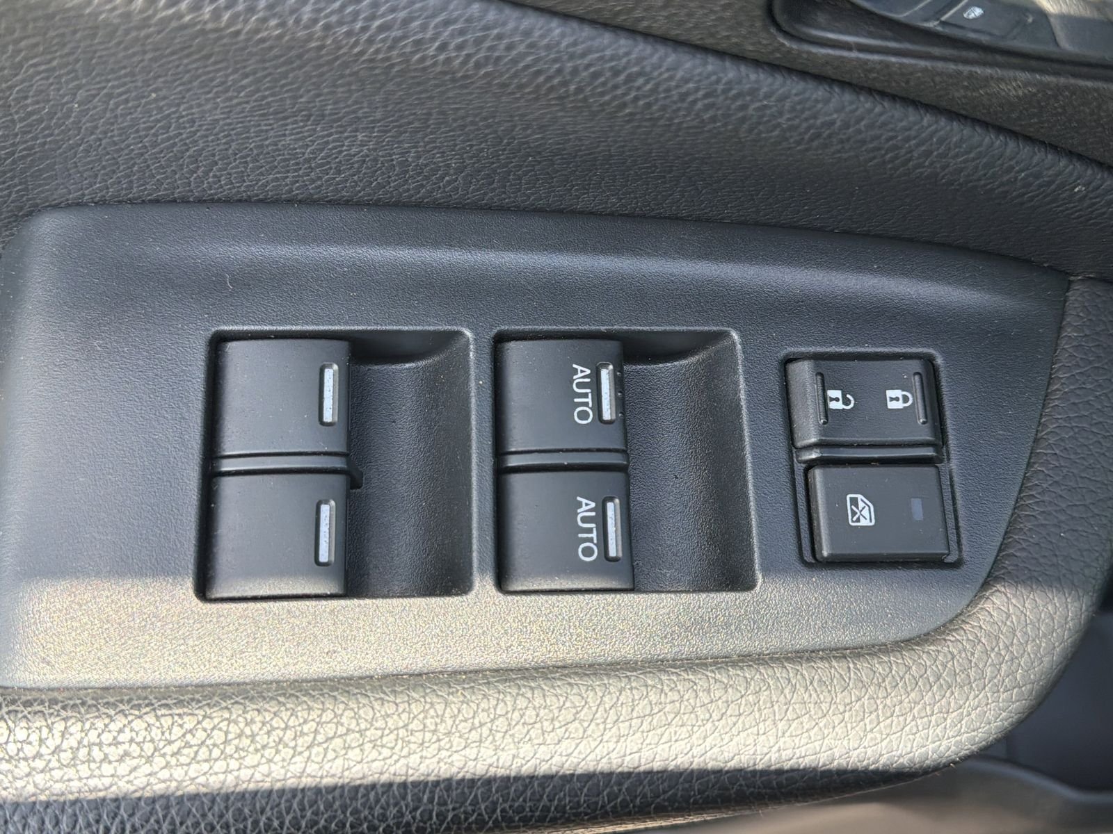 Used 2022 Black Honda Black Edition image 17