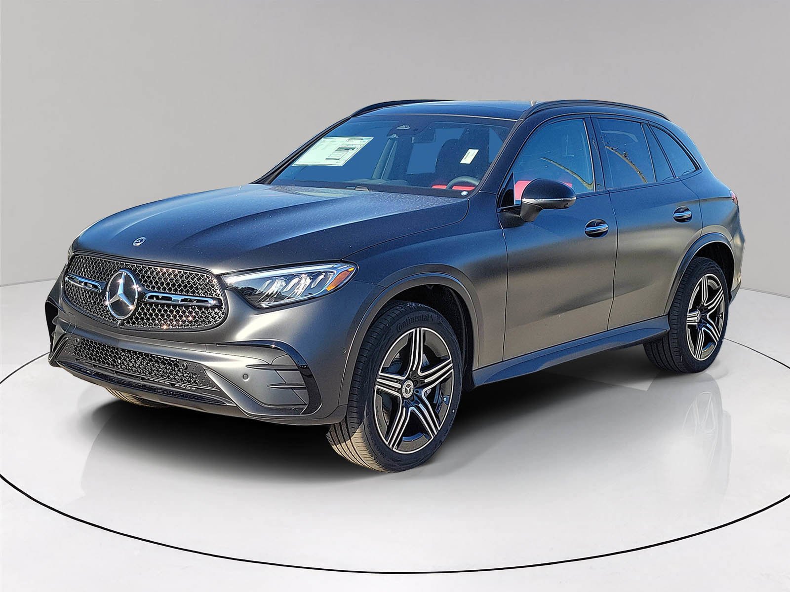New 2026 MANUFAKTUR exclusive graphite grey magno Mercedes-Benz GLC 300 image 3